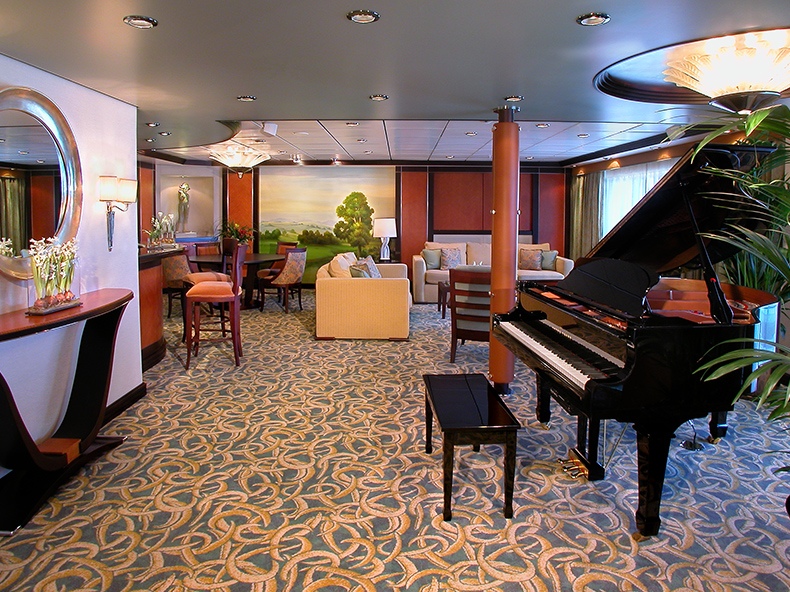 Royal Carribean Internation Adventure of the Seas Royal Suite 1 bedroom.jpg